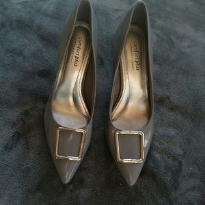 Pointed heels